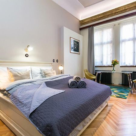 Apartment Nebovidy I - Historic Centre - Terrace - Air Conditioning פראג מראה חיצוני תמונה