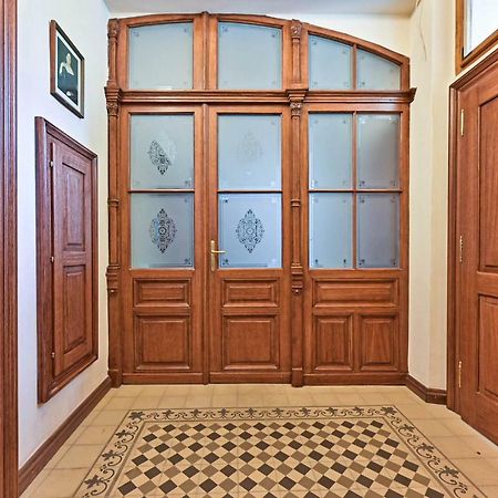 פראג Apartment Nebovidy I - Historic Centre - Terrace - Air Conditioning מראה חיצוני תמונה