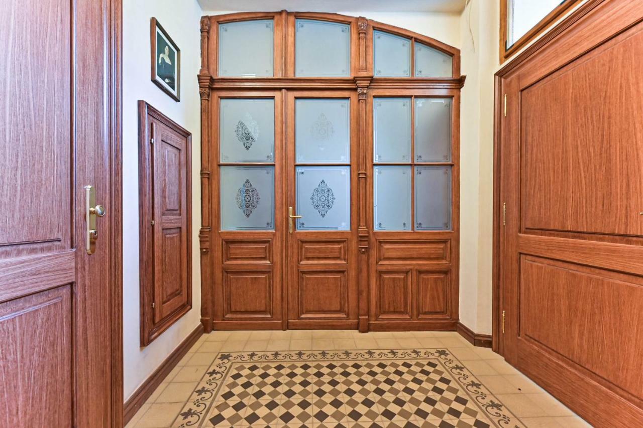 Apartment Nebovidy I - Historic Centre - Terrace - Air Conditioning פראג מראה חיצוני תמונה